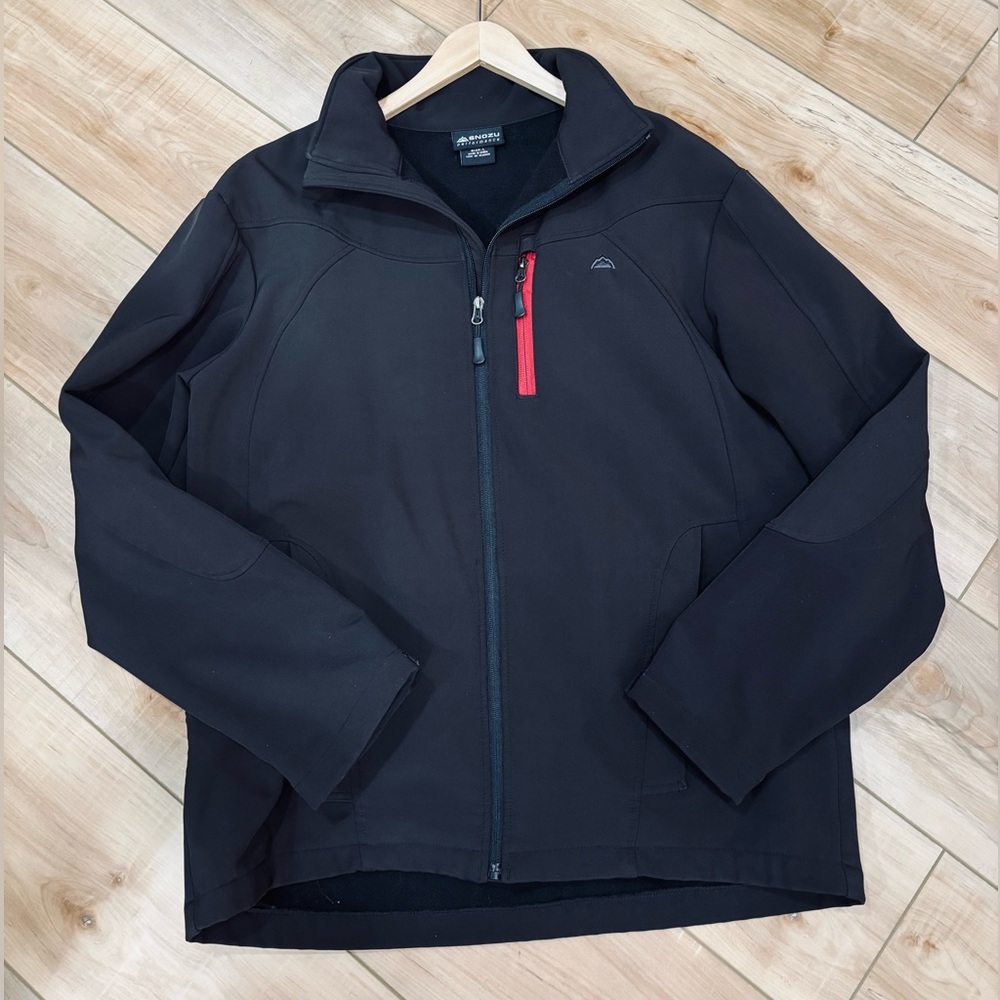 Snozu Men's BLACK Softshell Jacket with Red Accent